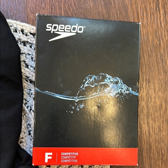 Speedo Kids Swim One Piece - Black size 8-24 - Picture 5 of 8